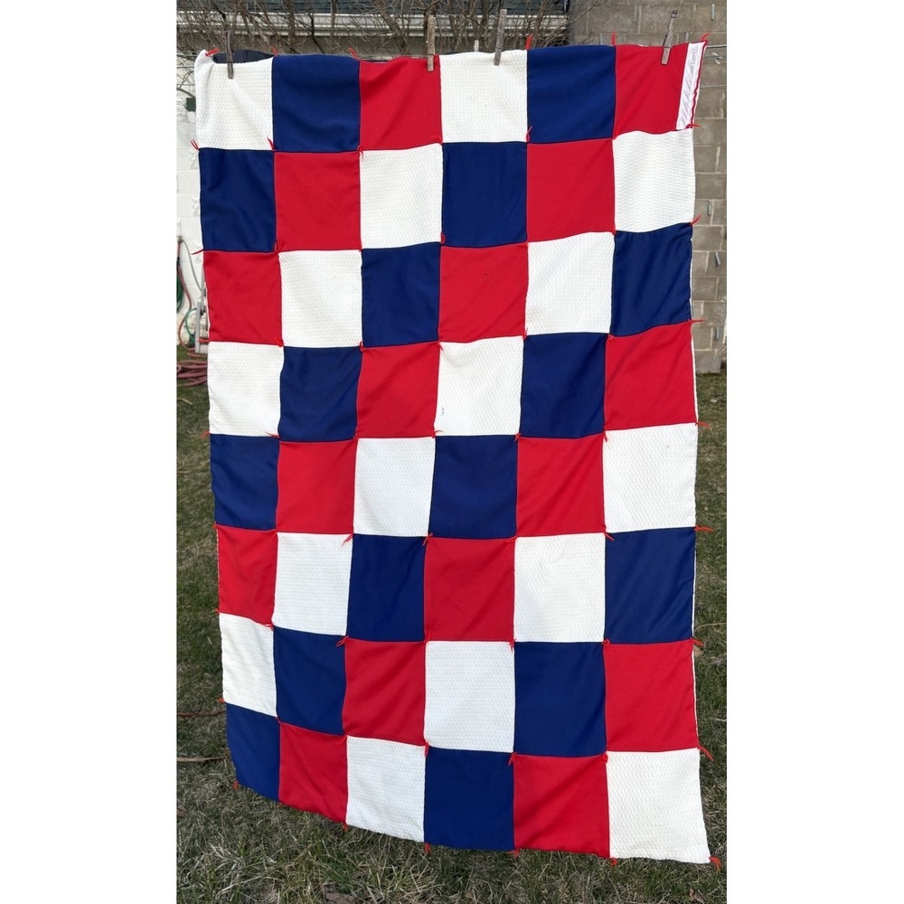 Vtg Polyester Knit Patchwork Squares Quilt Red White Blue Americana Signed